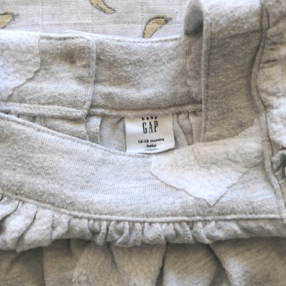 Baby Gap toddler romper one piece - Picture 3 of 3